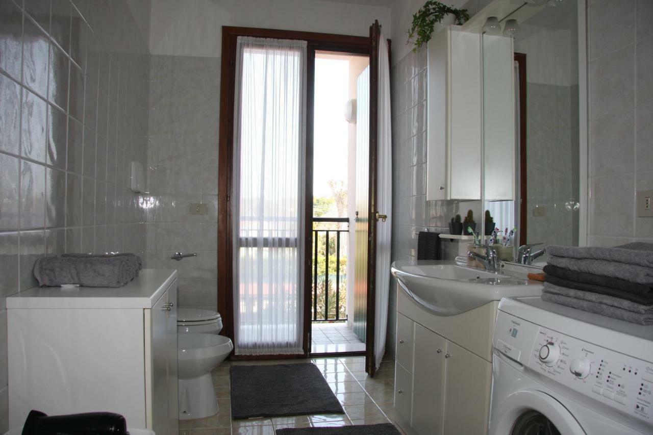 Adhara Apartment Cavallino-Treporti Exteriör bild